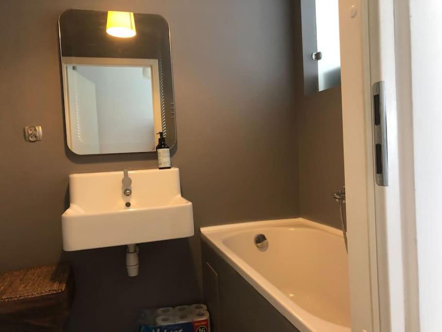 Apartament Ciche Mieszkanie Z Balkonem